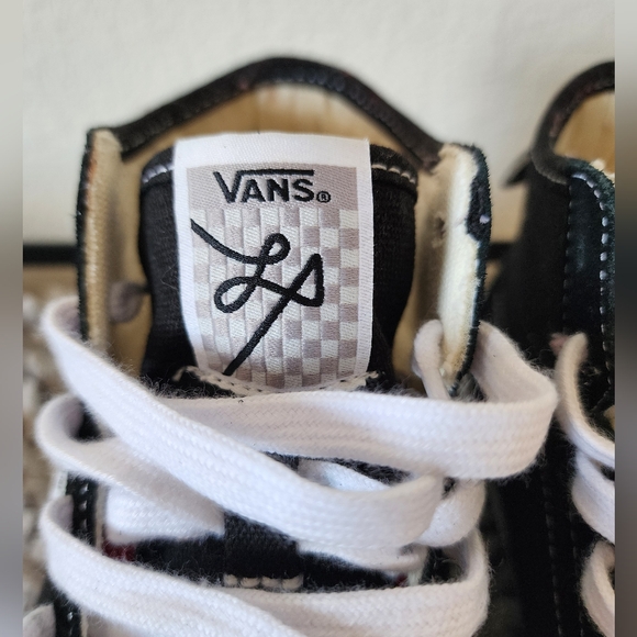 Vans Black and White Women's Sneakers - Picture 6 of 12